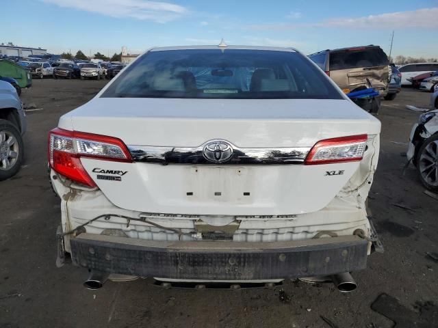 4T1BK1FK9EU545904 - 2014 TOYOTA CAMRY SE WHITE photo 6