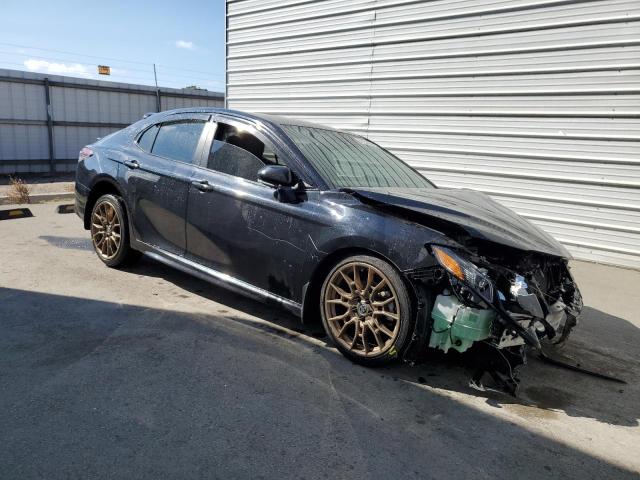 4T1T11AK4RU202017 - 2024 TOYOTA CAMRY SE NIGHT SHADE BLACK photo 4