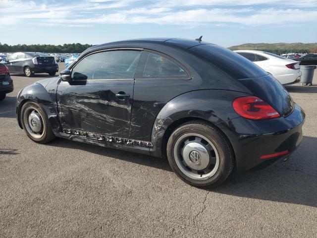3VWJP7AT7CM659676 - 2012 VOLKSWAGEN BEETLE BLACK photo 2
