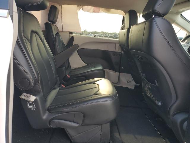 2C4RC1BG1RR109763 - 2024 CHRYSLER PACIFICA TOURING L WHITE photo 11