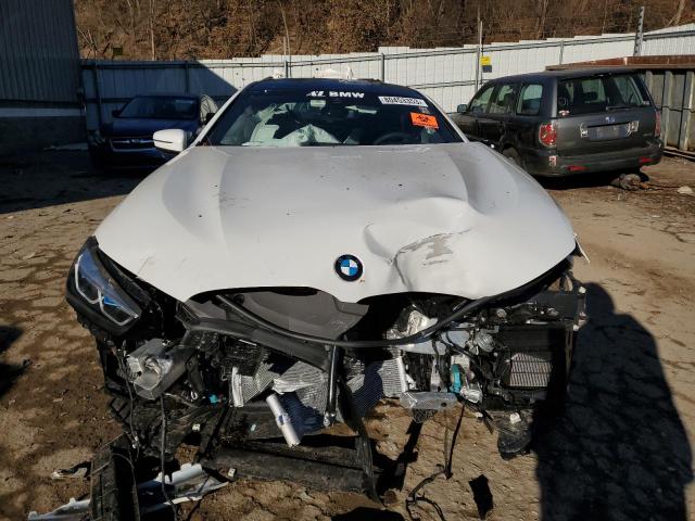 WBAGV4C05RCP54748 - 2024 BMW 840XI WHITE photo 5