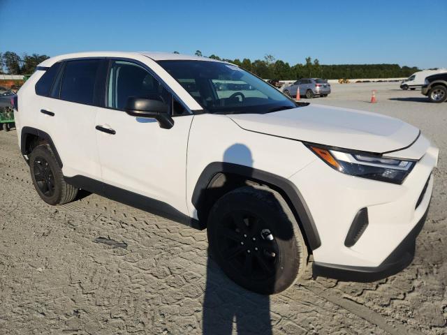 2T3F1RFV6SC493259 - 2025 TOYOTA RAV4 LE WHITE photo 4
