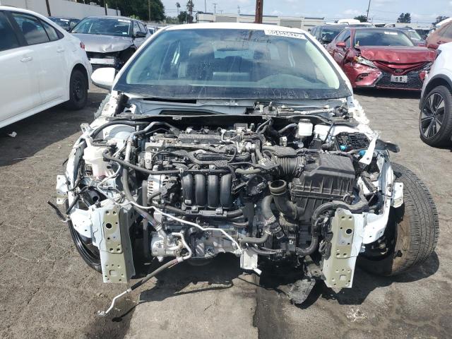 5YFB4MDE1RP157629 - 2024 TOYOTA COROLLA LE أبيض صورة 5
