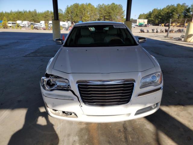 2C3CCAEG3EH232745 - 2014 CHRYSLER 300C WHITE photo 5