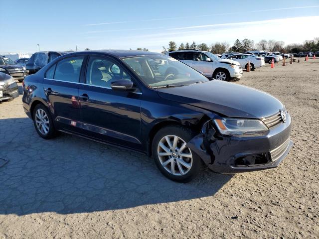 3VWD17AJ0EM364631 - 2014 VOLKSWAGEN JETTA SE BLUE photo 4