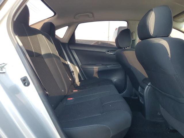 3N1AB7AP1JY300093 - 2018 NISSAN SENTRA S ვერცხლისფერი ფოტო 10