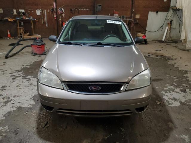 1FAFP34N05W291462 - 2005 FORD FOCUS ZX4 SILVER photo 5