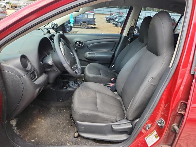 3N1CN7AP7HL822721 - 2017 NISSAN VERSA S Красный фото 7