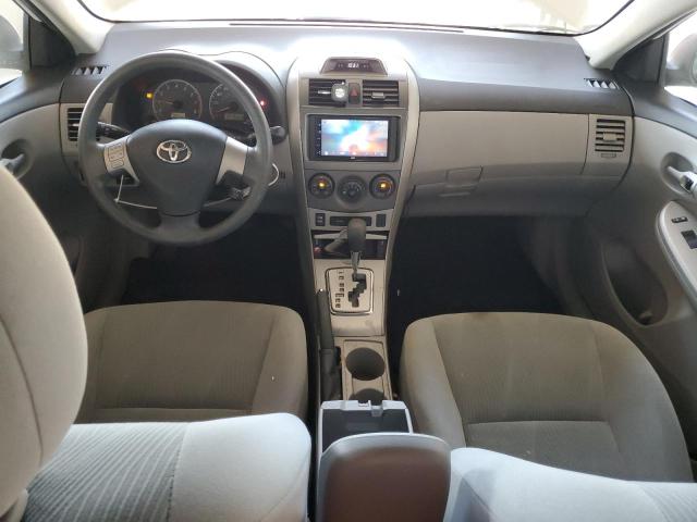 2T1BU4EE8CC845441 - 2012 TOYOTA COROLLA BASE Biały zdjęcie 8