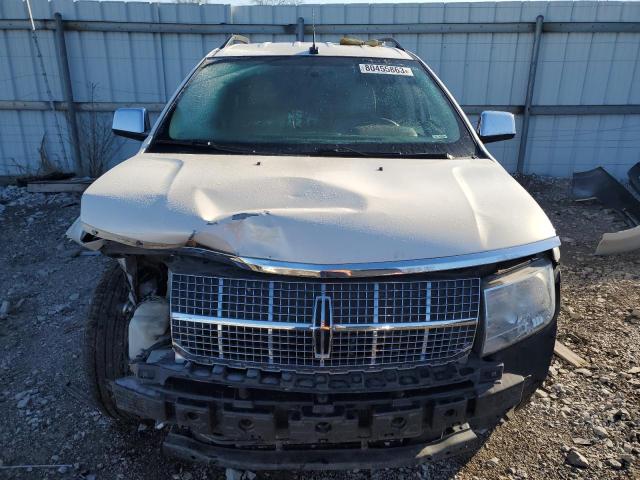 2LMDU68C28BJ16737 - 2008 LINCOLN MKX WHITE photo 5