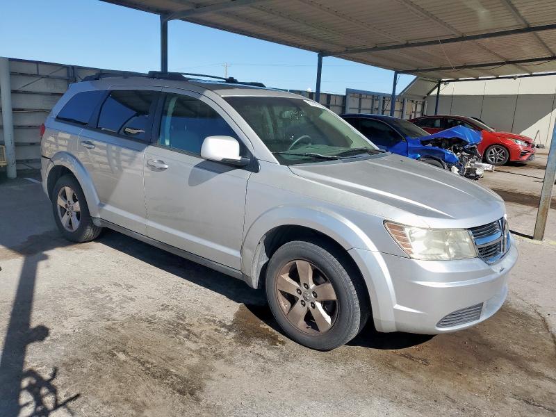 3D4GG57V59T241760 - 2009 DODGE JOURNEY SXT Արծաթագույն լուսանկար 4