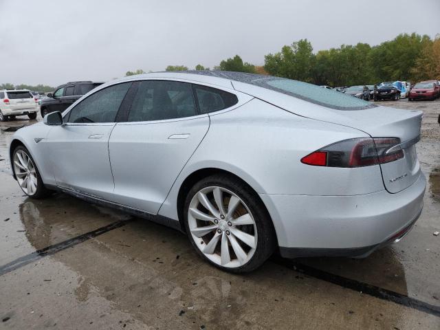 5YJSA1CN8DFP13173 - 2013 TESLA MODEL S Серебристый фото 2