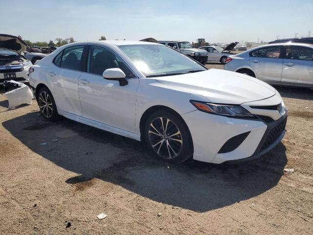 4T1B11HK7KU728133 - 2019 TOYOTA CAMRY L თეთრი ფოტო 4