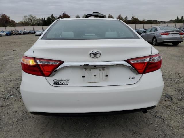 4T1BF1FK3GU572748 - 2016 TOYOTA CAMRY LE WHITE photo 6