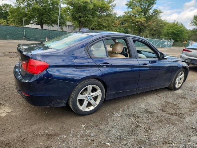 WBA3C3C58DF981451 - 2013 BMW 320 I XDRIVE BLUE photo 3
