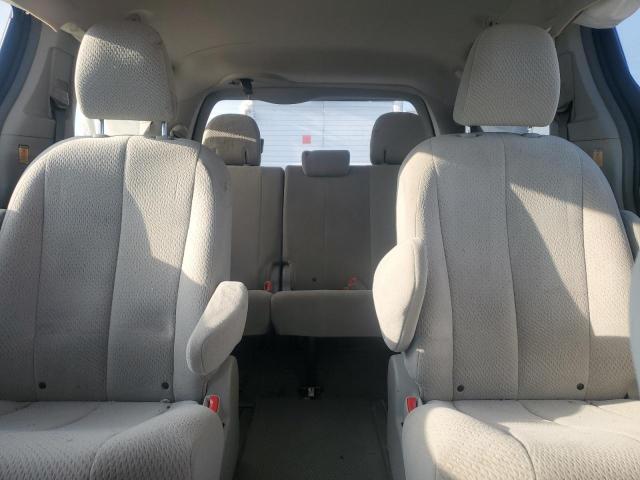 5TDJK3DC9CS039918 - 2012 TOYOTA SIENNA LE 灰色 照片 10