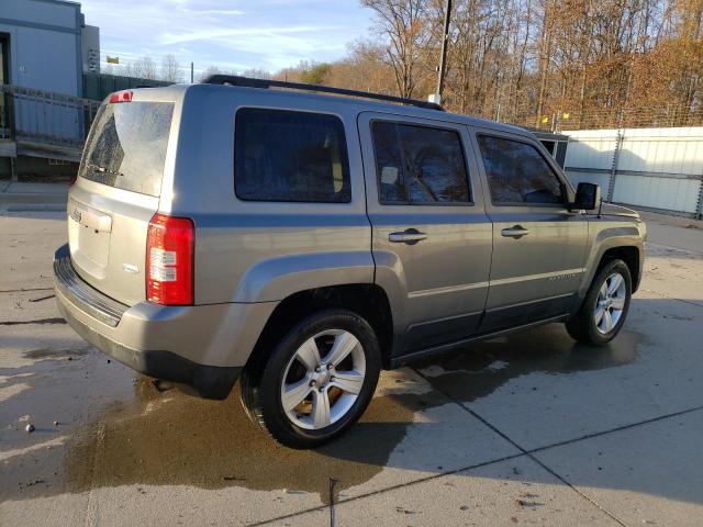 1C4NJPFB4DD158781 - 2013 JEEP PATRIOT LATITUDE GRAY photo 3