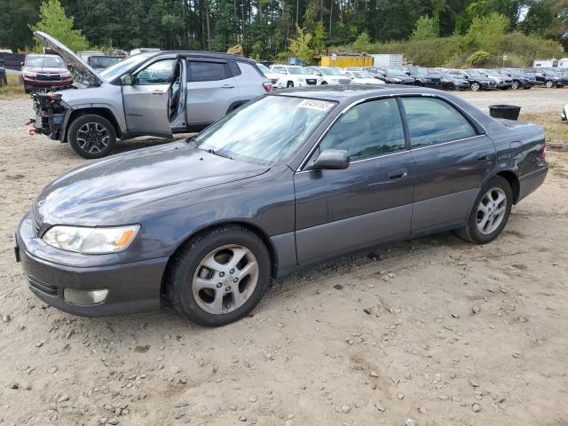 2001 LEXUS ES 300, 
