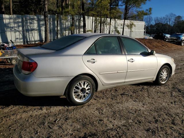 4T1BE30K95U564884 - 2005 TOYOTA CAMRY LE SILVER photo 3