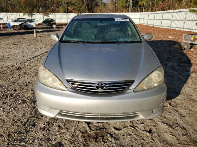 4T1BE30K95U564884 - 2005 TOYOTA CAMRY LE SILVER photo 5