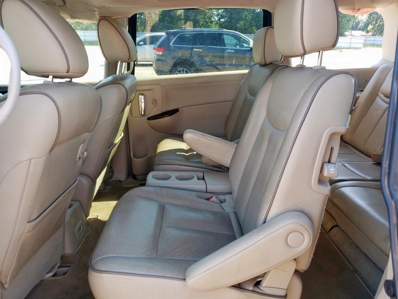 JN8AE2KP4D9062714 - 2013 NISSAN QUEST S Blau Foto 11