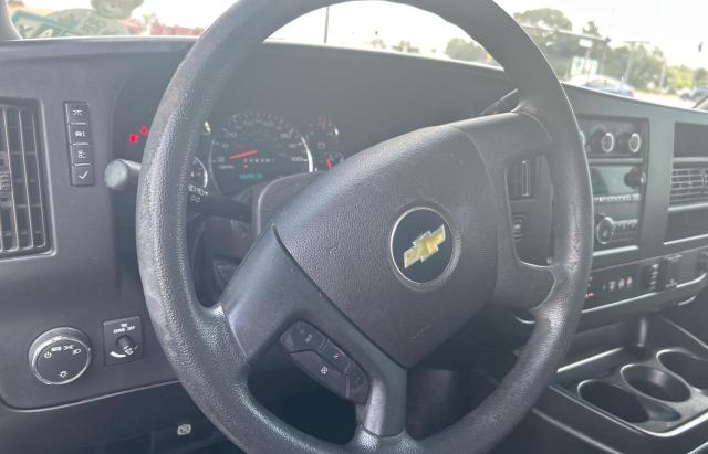 1GCWGBFG0J1321487 - 2018 CHEVROLET EXPRESS G2 白色 照片 12