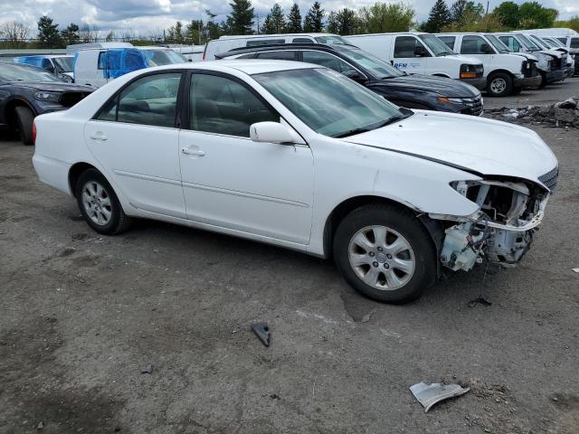 JTDBF32K740155108 - 2004 TOYOTA CAMRY LE WHITE photo 4