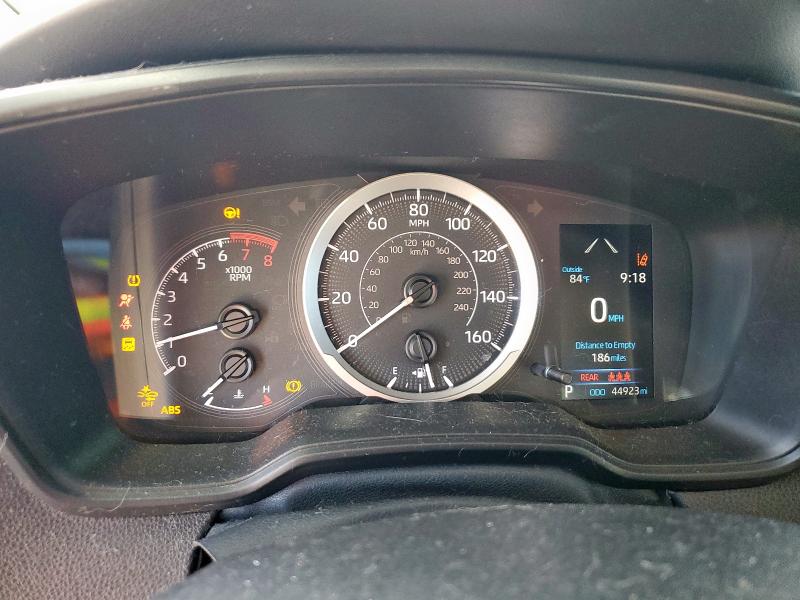 5YFEPMAE4NP319515 - 2022 TOYOTA COROLLA LE თეთრი ფოტო 9