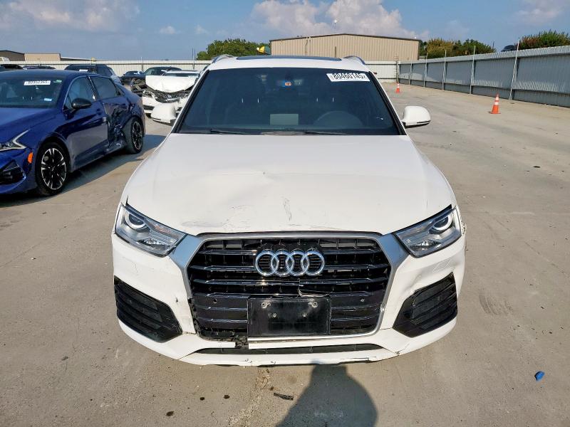 WA1BCCFS1JR029850 - 2018 AUDI Q3 PREMIUM WHITE photo 5