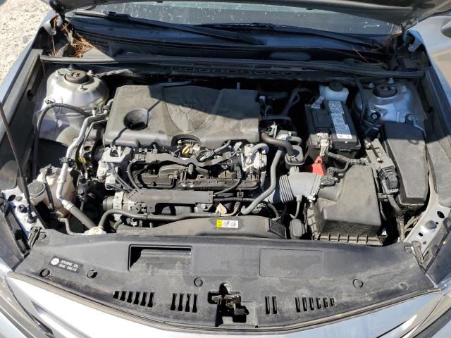 4T1G11AK9NU656047 - 2022 TOYOTA CAMRY SE 银色 照片 11