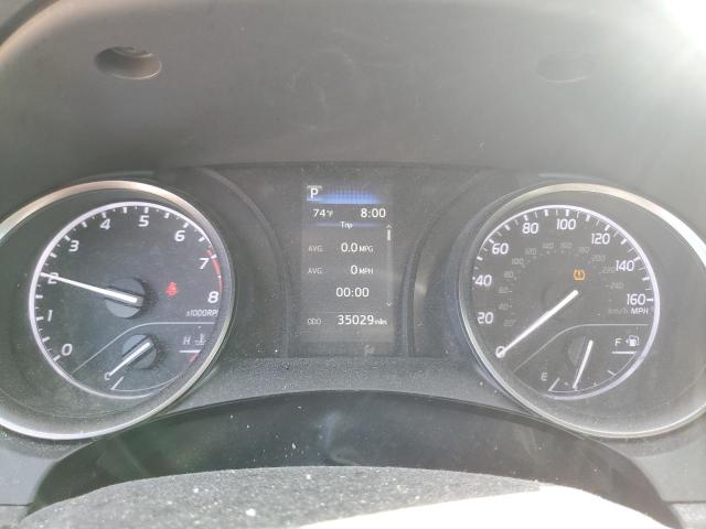 4T1G11AK9NU656047 - 2022 TOYOTA CAMRY SE 银色 照片 9