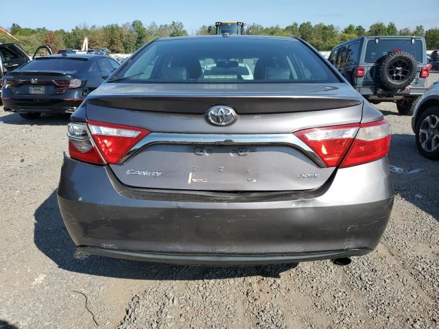 4T1BF1FK9FU958623 - 2015 TOYOTA CAMRY LE 灰色 照片 6