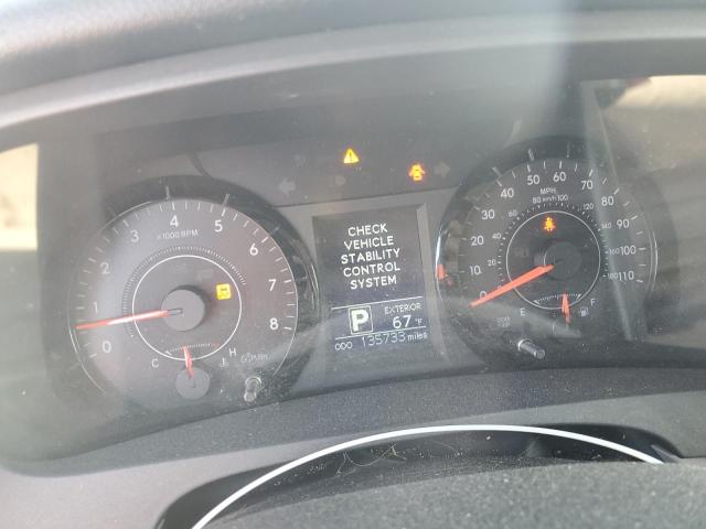 5TDKZ3DC1HS898153 - 2017 TOYOTA SIENNA LE 银色 照片 9