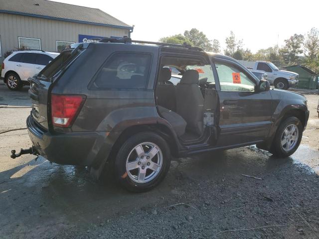1J4GS48K25C526524 - 2005 JEEP GRAND CHER LAREDO GRAY photo 3