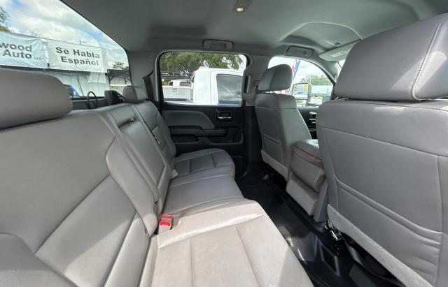 1GC1KUEG9JF206377 - 2018 CHEVROLET SILVERADO K2500 HEAVY DUTY WHITE photo 6