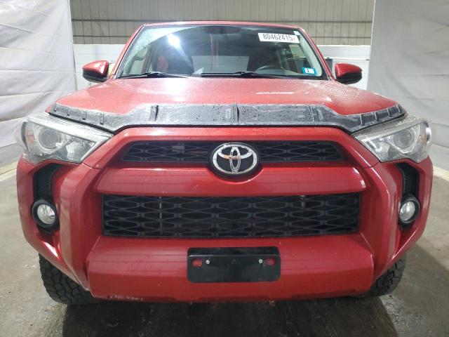 JTEBU5JR0J5489202 - 2018 TOYOTA 4RUNNER SR5/SR5 PREMIUM Rot Foto 5
