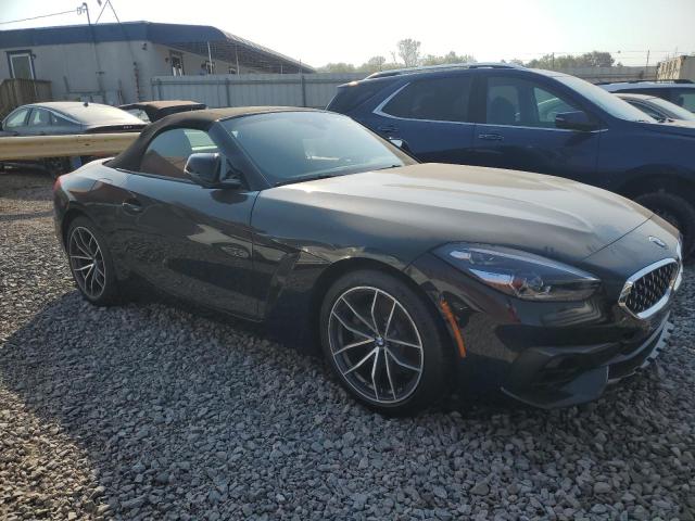 WBAHF3C04NWX42062 - 2022 BMW Z4 SDRIVE30I BLACK photo 4