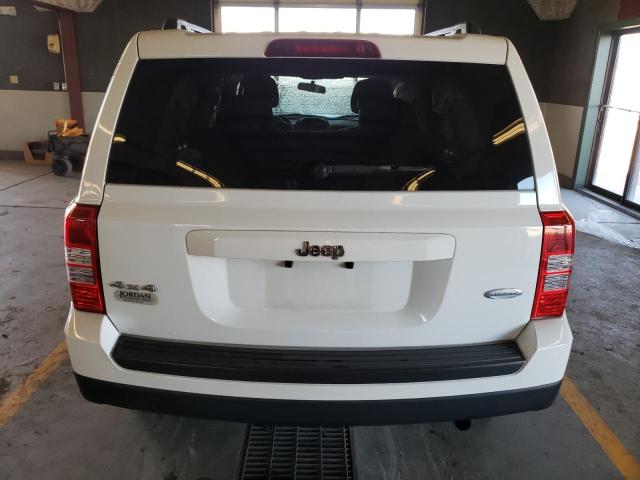 1C4NJRFB9ED718596 - 2014 JEEP PATRIOT LATITUDE WHITE photo 6