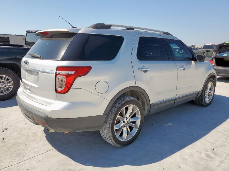 1FM5K7D8XEGA37009 - 2014 FORD EXPLORER XLT SILVER photo 3