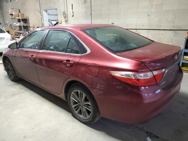 4T1BF1FK5GU579104 - 2016 TOYOTA CAMRY LE RED photo 2