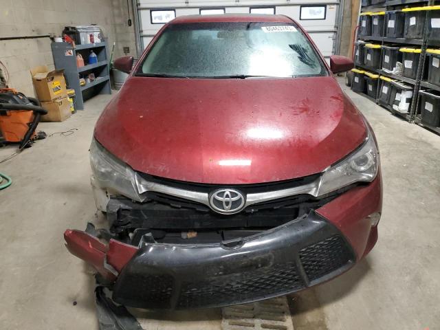 4T1BF1FK5GU579104 - 2016 TOYOTA CAMRY LE RED photo 5