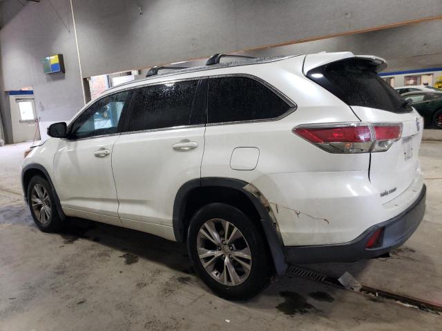 5TDJKRFH7FS166862 - 2015 TOYOTA HIGHLANDER XLE WHITE photo 2