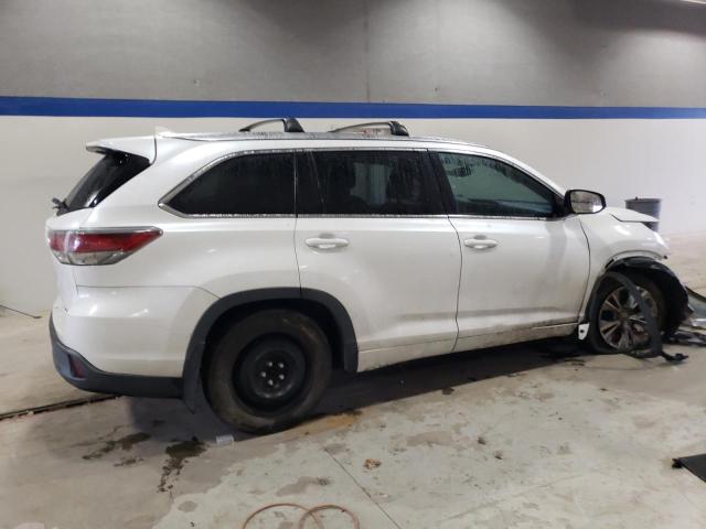 5TDJKRFH7FS166862 - 2015 TOYOTA HIGHLANDER XLE WHITE photo 3
