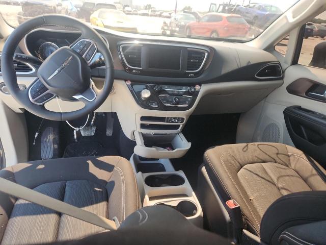 2C4RC1CG7PR535856 - 2023 CHRYSLER VOYAGER LX შავი ფოტო 8