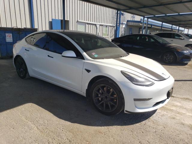 5YJ3E1EA2MF029741 - 2021 TESLA MODEL 3 WHITE photo 4