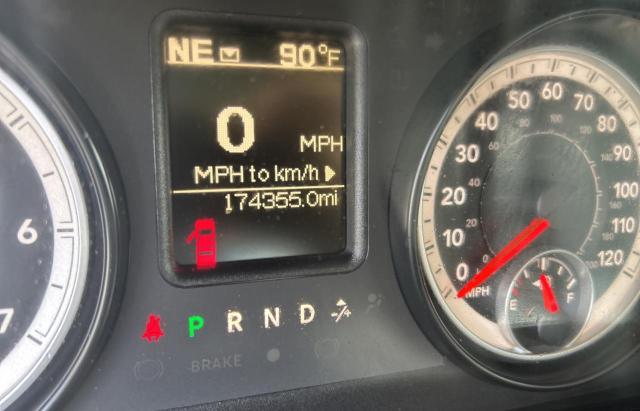 3C6TR5CT8FG547468 - 2015 RAM 2500 ST თეთრი ფოტო 8