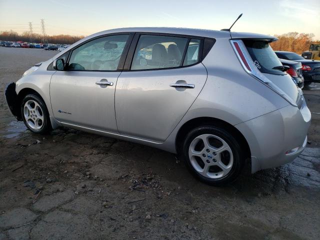 1N4AZ0CP8DC408923 - 2013 NISSAN LEAF S SILVER photo 2