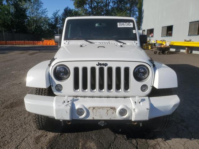 1C4BJWEG6GL304165 - 2016 JEEP WRANGLER U SAHARA WHITE photo 5