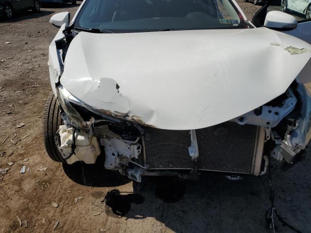 2T1BURHE5JC048313 - 2018 TOYOTA COROLLA L Ақ фото 11