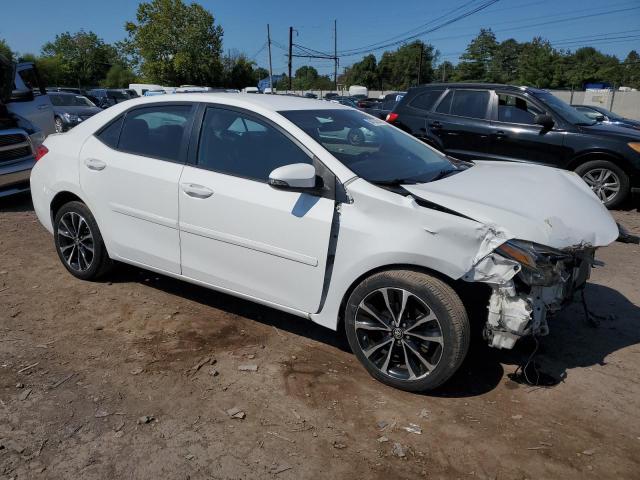 2T1BURHE5JC048313 - 2018 TOYOTA COROLLA L Ақ фото 4